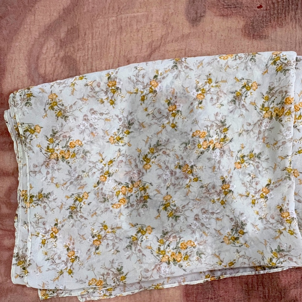 RECTANGLE FLOWER PRINT SUMMER SCARF